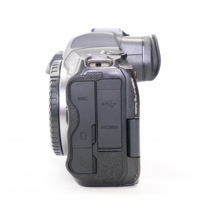 Used Canon EOS R5 Full-frame Mirrorless camera body Used Canon EOS R5 Full-frame Mirrorless camera body