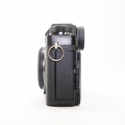 Used Fujifilm X-T2 Mirrorless camera body Used Fujifilm X-T2 Mirrorless camera body