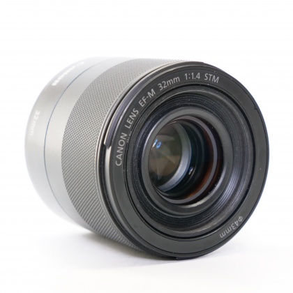 Used Canon EF-M 32mm f1.4 STM lens