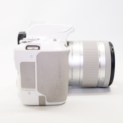 Used Canon EOS 250D DSLR with 18-55mm lens Used Canon EOS 250D DSLR with 18-55mm lens