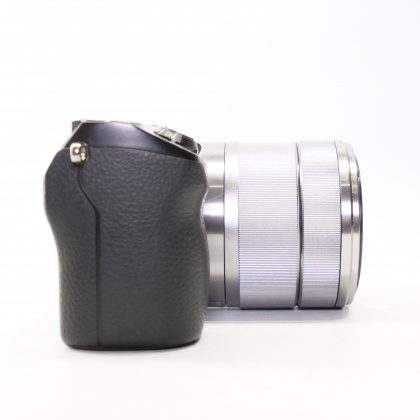Used Sony Nex-7 Mirrorless camera with 18-55mm lens