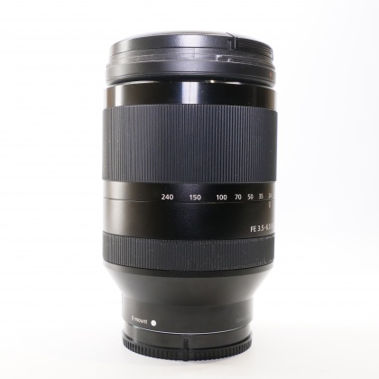 Used Sony FE 24-240mm f3.5-6.3 OSS lens Used Sony FE 24-240mm f3.5-6.3 OSS lens