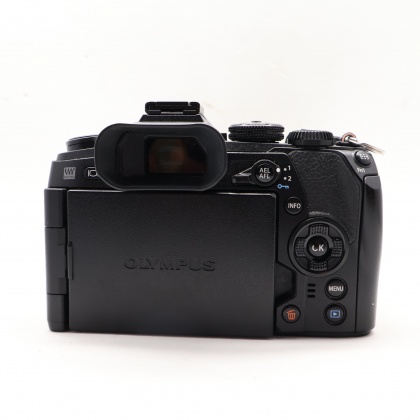 Used Olympus OM-D E-M1 Mark II Mirrorless camera body, black