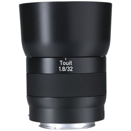 Zeiss 32mm f1.8 Touit lens for Fujifilm X Zeiss 32mm f1.8 Touit lens for Fujifilm X