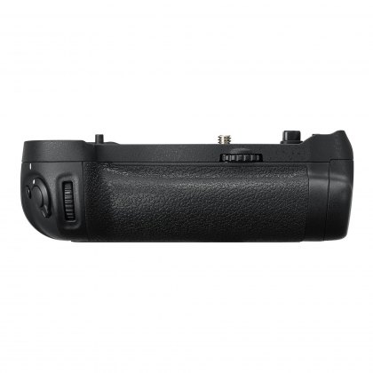 Nikon MB-D18 Multipower Battery Grip for D850 Nikon MB-D18 Multipower Battery Grip for D850