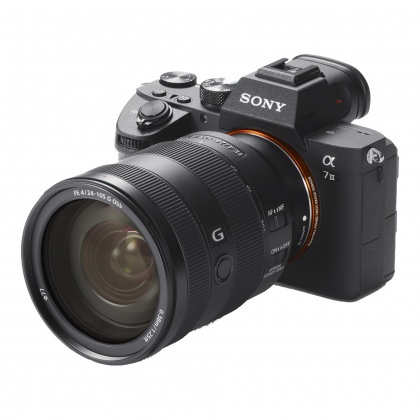 Sony Alpha 7 III Mirrorless Camera with 24-105mm Lens Sony Alpha 7 III Mirrorless Camera with 24-105mm Lens