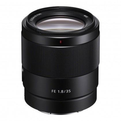 Sony FE 35mm f1.8 lens Sony FE 35mm f1.8 lens