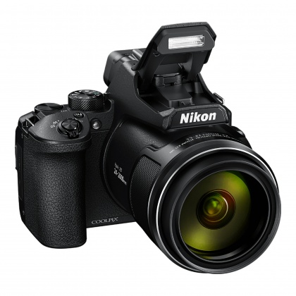 Nikon Coolpix P950