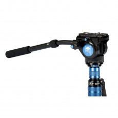 Sirui P-325FL Carbon Fibre Monopod with Stand and video head VH-10