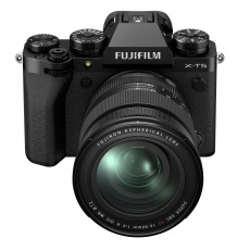 Fujifilm X-T5 Mirrorless Camera with XF 16-80mm lens, Black
