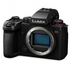 Panasonic Lumix S5II Mirrorless Camera body Panasonic Lumix S5II Mirrorless Camera body