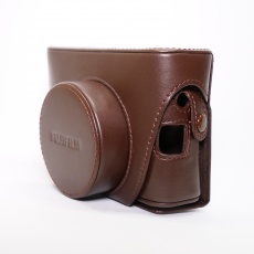Used Fujifilm LC-X100 Leather Case for X100 Used Fujifilm LC-X100 Leather Case for X100