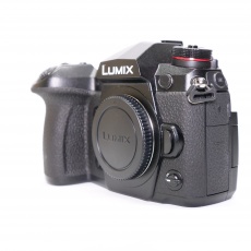 Used Panasonic Lumix G9 Mirrorless camera body