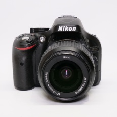 Used Nikon D5200 DSLR with 18-55mm lens