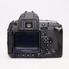 Used Olympus E-3 DSLR with 17.5-45mm lens