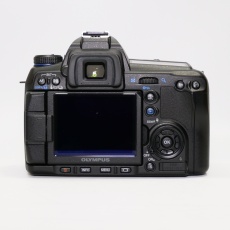 Used Olympus E-30 DSLR with 17.5-45mm lens