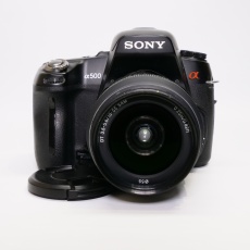 Used Sony Alpha 500 DSLR with 18-55mm lens