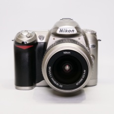 Used Nikon D50 DSLR with 18-55mm lens