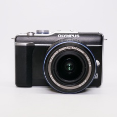 Used Olympus E-PL1 Mirrorless camera body with 14-42mm lens