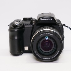 Used Fujifilm Finepix S9500 bridge camera