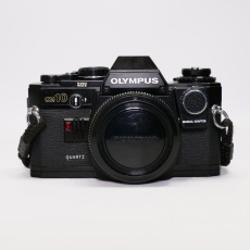 Used Olympus OM10 Quartz 35mm SLR body, black
