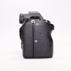 Used Sony Alpha 7R Mk III Full frame Mirrorless camera body