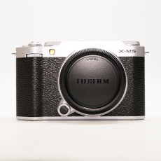 Used Fujifilm X-M5 Mirrorless camera body, silver