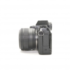 Used Fujifilm X-S10 with XC 15-45mm F3.5-5.6 OIS PZ lens