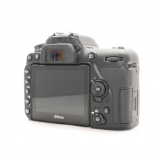 Used Nikon D7500 DSLR body