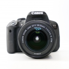 Used Canon EOS 700D DSLR with 18-55mm lens