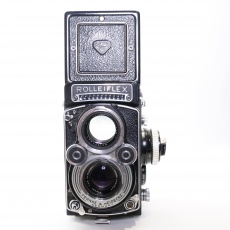 Used Rolleiflex 3.5F TLR 120 roll film camera Used Rolleiflex 3.5F TLR 120 roll film camera