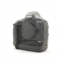 Used Canon EOS 1DX Mk II Full-frame DSLR body Used Canon EOS 1DX Mk II Full-frame DSLR body