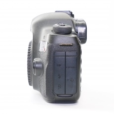 Used Canon EOS 5D SR Full frame DSLR body Used Canon EOS 5D SR Full frame DSLR body