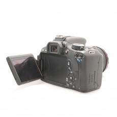 Used Canon EOS 600D DSLR with Sigma 18-200 DC Lens Used Canon EOS 600D DSLR with Sigma 18-200 DC Lens
