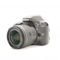 Used Nikon D3300 DLSR with 18-55mm lens Used Nikon D3300 DLSR with 18-55mm lens