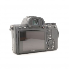 Used Sony Alpha 7 IV Full-frame Mirrorless camera body Used Sony Alpha 7 IV Full-frame Mirrorless camera body
