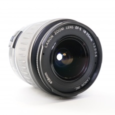 Used Canon EF-S 18-55mm f3.5-5.6 lens Used Canon EF-S 18-55mm f3.5-5.6 lens