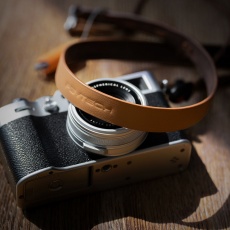 PGYTECH Lightweight Slim Camera Strap, Vintage Caramel Brown PGYTECH Lightweight Slim Camera Strap, Vintage Caramel Brown