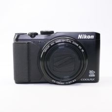 Used Nikon Coolpix P9900 digital compact camera Used Nikon Coolpix P9900 digital compact camera