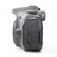 Used Canon EOS 90D DSLR body Used Canon EOS 90D DSLR body