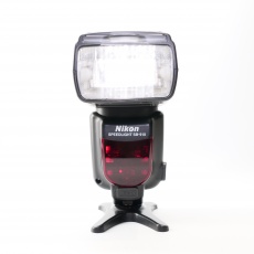 Used Nikon SB-910 Speedlight