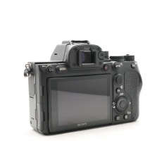 Used Sony Alpha 7R IV Full-frame Mirrorless camera body Used Sony Alpha 7R IV Full-frame Mirrorless camera body