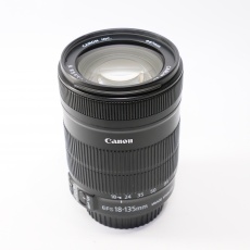 Used Canon EF-S 18-135mm f3.5-5.6 IS lens Used Canon EF-S 18-135mm f3.5-5.6 IS lens