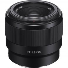 Sony FE 50mm f1.8 lens