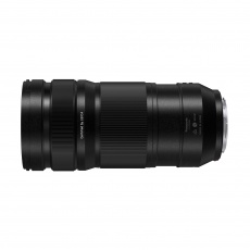 Panasonic Lumix S Pro 70-200mm f4 L-Mount lens