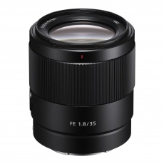 Sony FE 35mm f1.8 lens Sony FE 35mm f1.8 lens