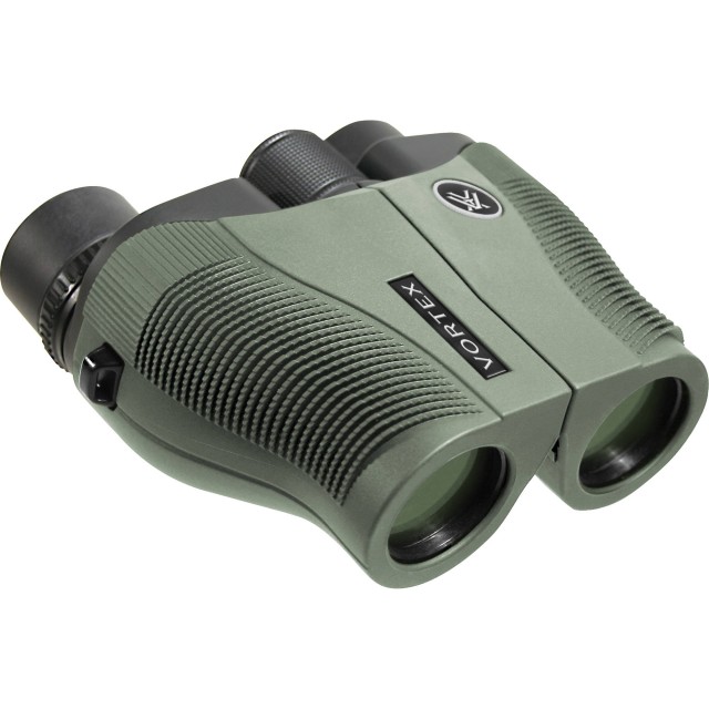 Vortex Vanquish 8x26 Compact Binoculars | £94.00 - Castle Cameras