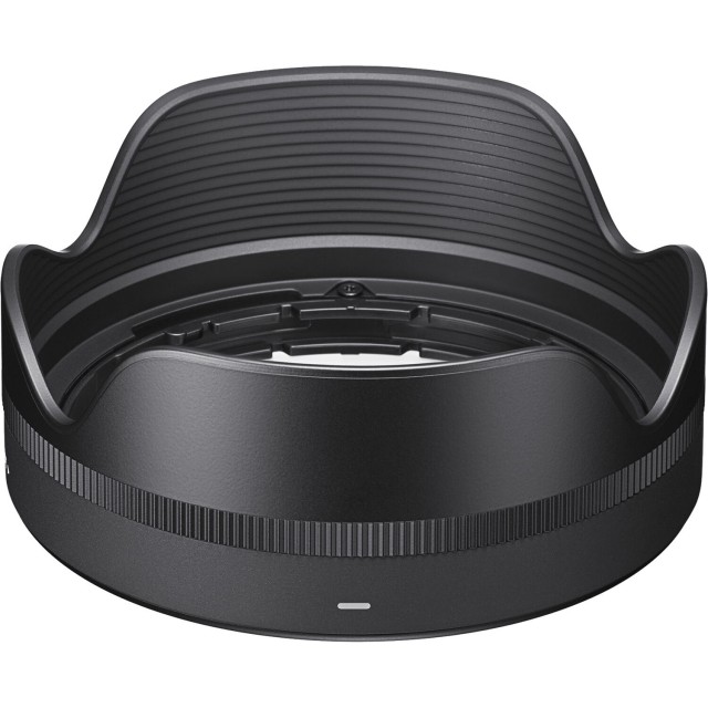 Sigma Sigma LH582-02 Lens Hood for the 18-50mm F2.8 DC lens