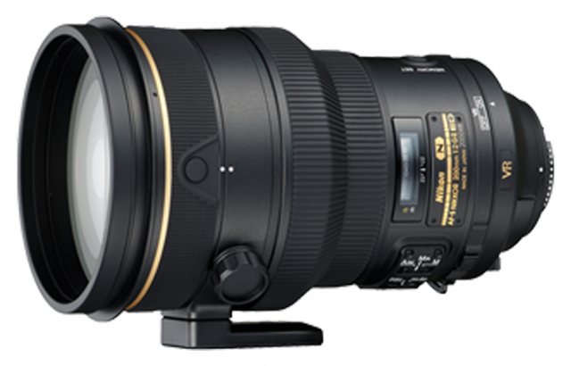 Nikon AF-S 200mm f2.0G IF-ED VR II lens