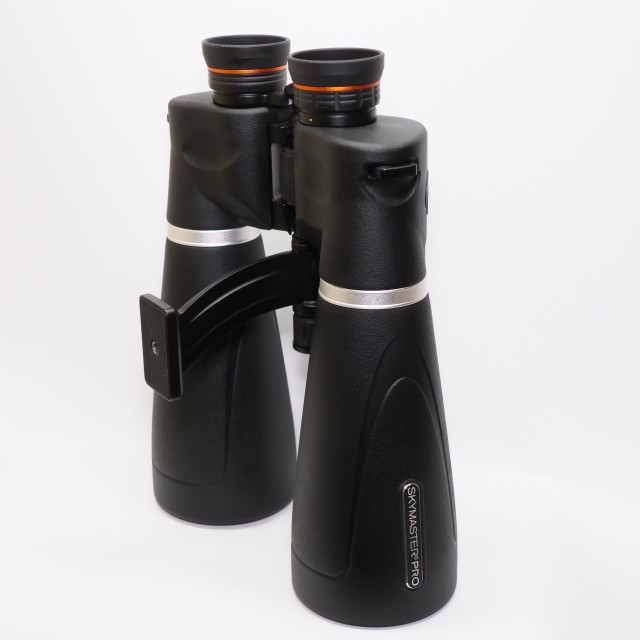 Celestron Used Celestron Skymaster Pro 15x70 binoculars